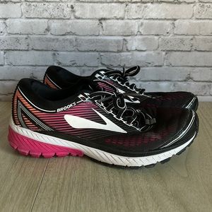 Brooks Ghost 10 Women’s Shoes